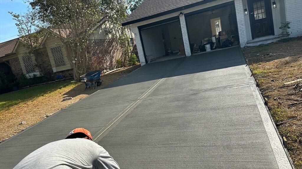 concrete-patio-driveway-min